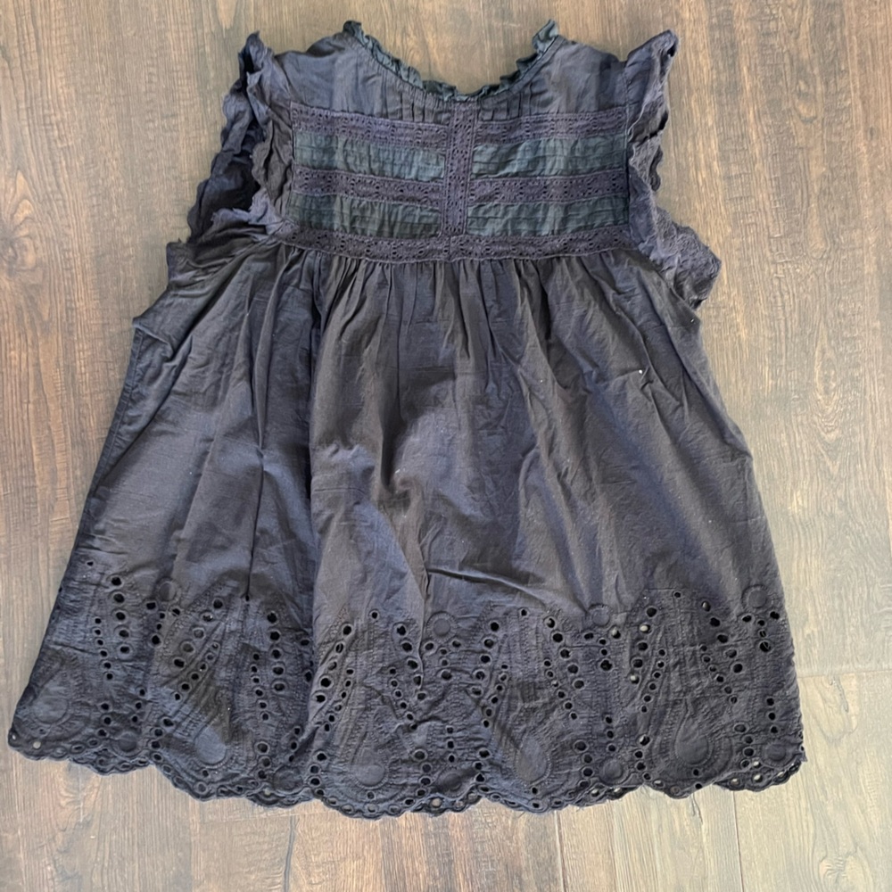 JENNIFER & GRACE Black Eyelet Flutter Sleeve Ruffle Pullover Top Size LARGE - Picture 6 of 12